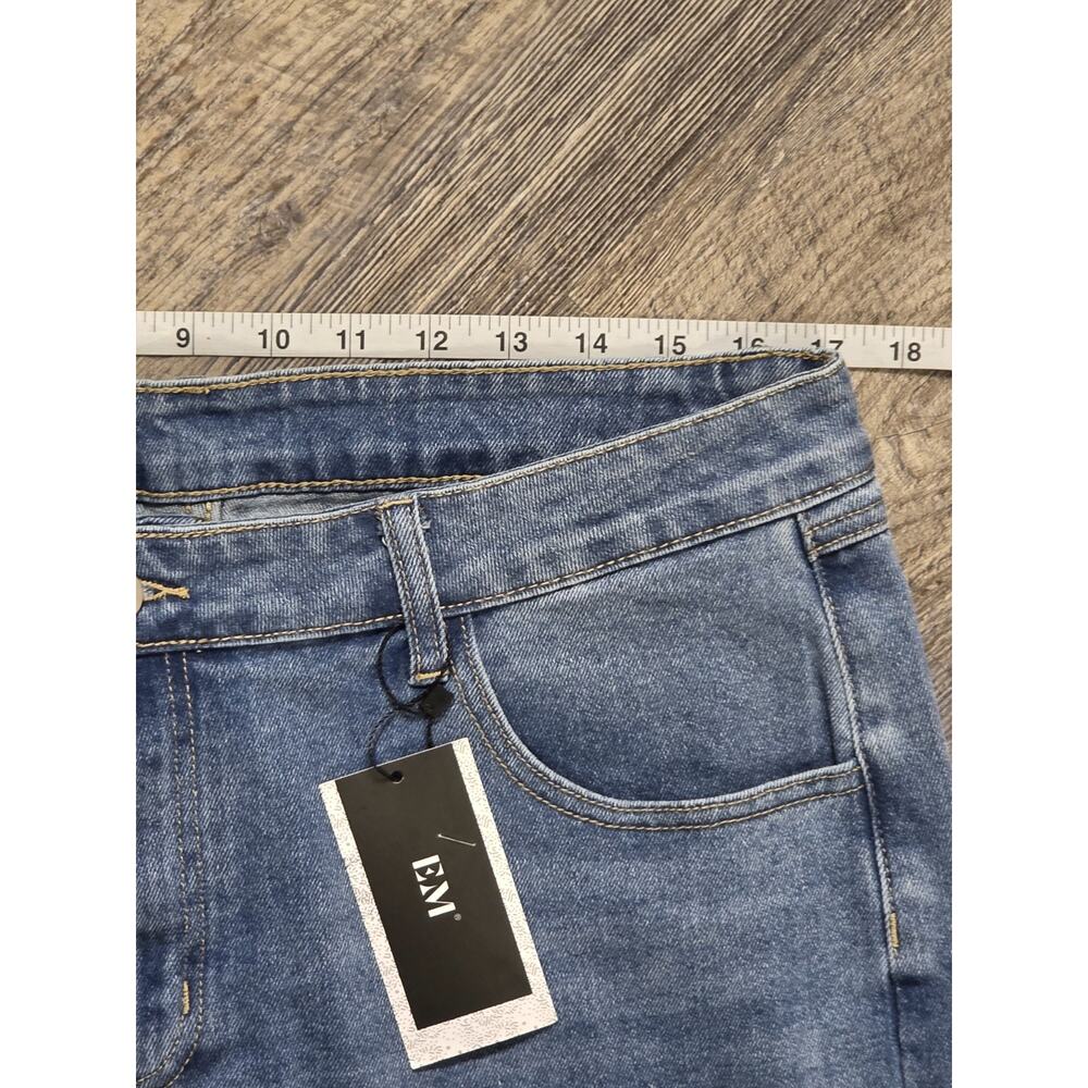 EM Wide Leg Jeans 2XL Light Wash High Rise Stretch Denim Flare MSRP $58 - Picture 2 of 7